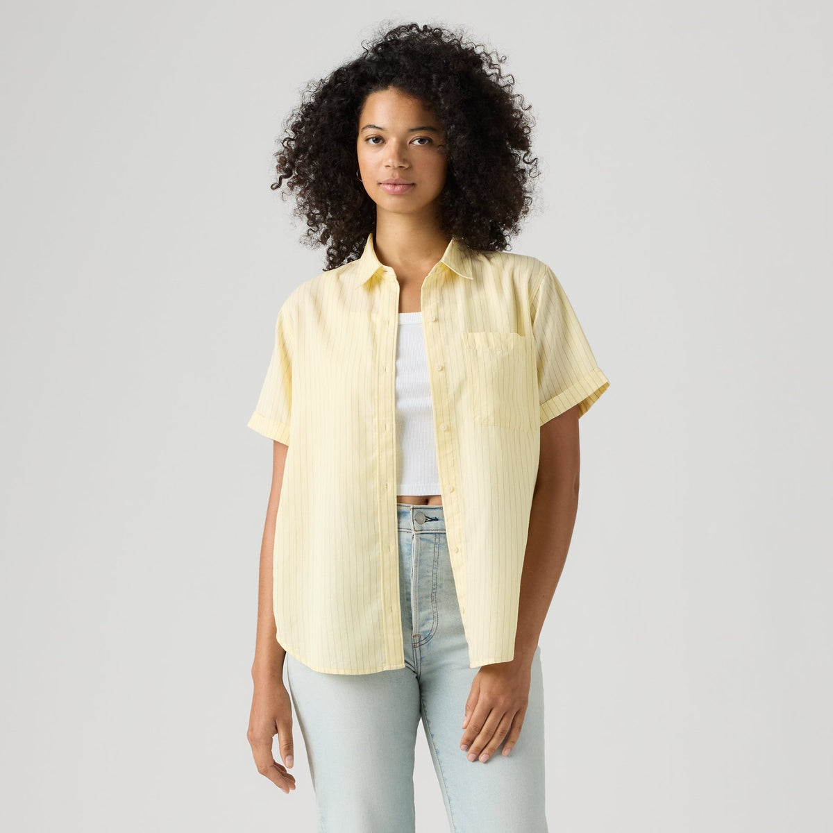 LEVI'S® WOMEN'S DARLENE SHORT-SLEEVE SHIRT - YELLOW