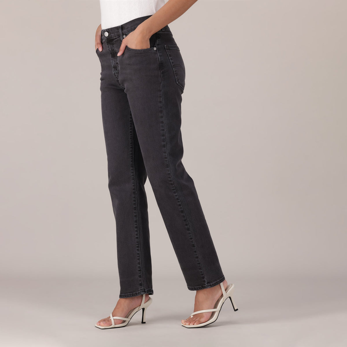 Levi's® Women's Easy Dad Jeans - Grey