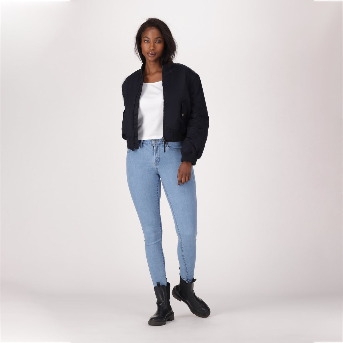 LEVI'S® WOMEN'S CURVY SKINNY  - MED INDIGO - WORN IN