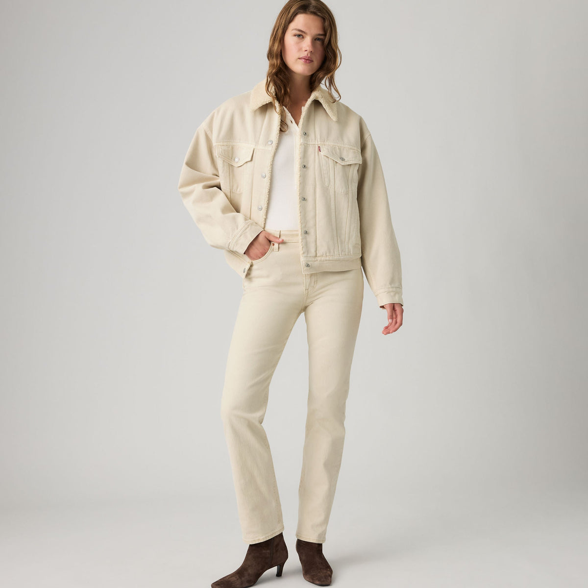 Levi's® Women's Ribcage Slim Jeans - Neutral